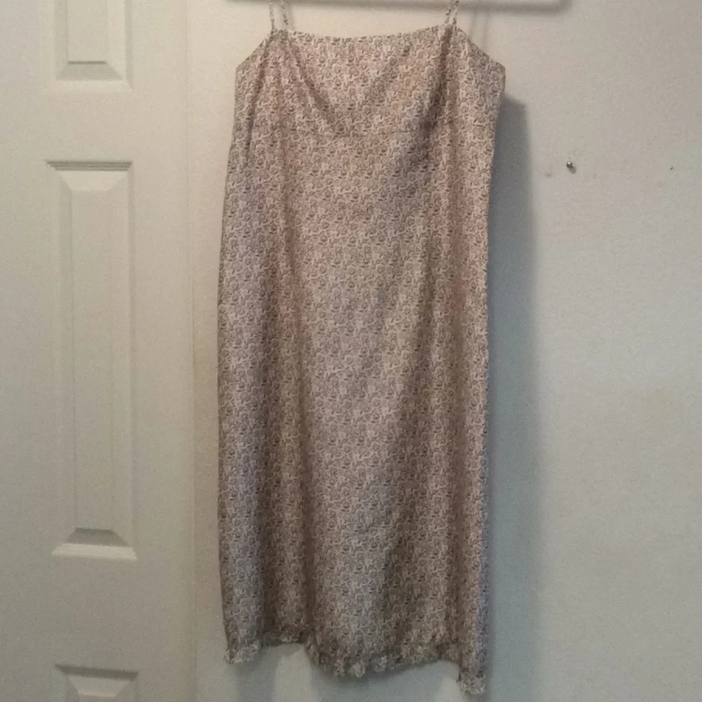ANN TAYLOR THIN STRAP SUN DRESS - Picture 4 of 7